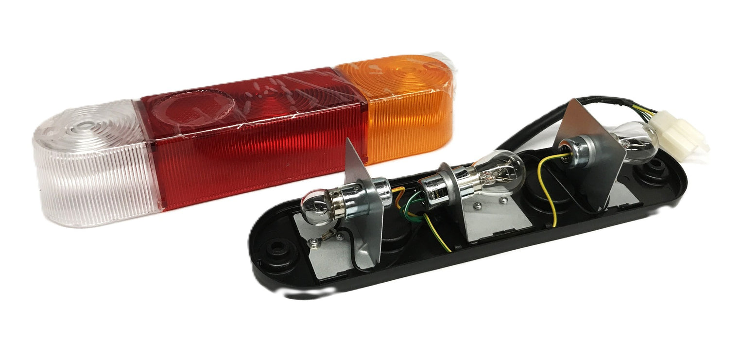 Doosan/Daewoo Forklift Combination Lamp Assembly A404000 NOS
