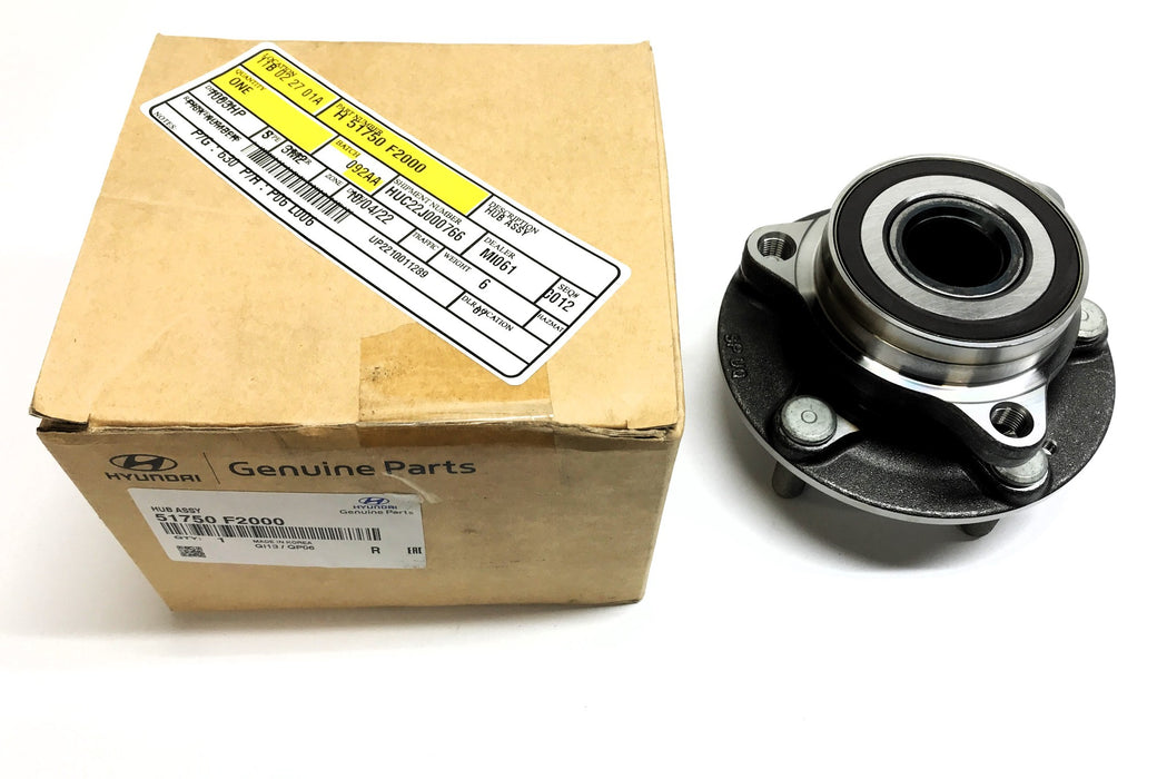 Hyundai Hub Assembly 51750 F2000 (51750F2000) (NOS)