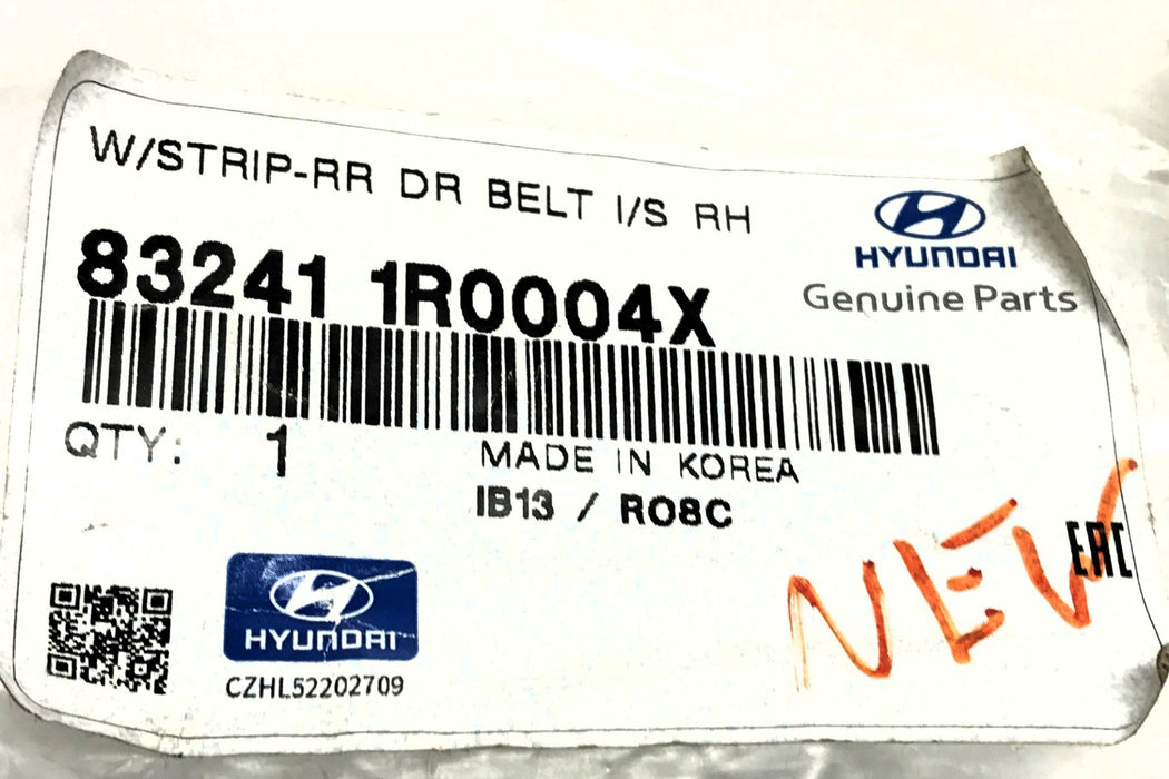 Hyundai Rear RH Weather-strip 83241 1R0004X (832411R0004X) NOS