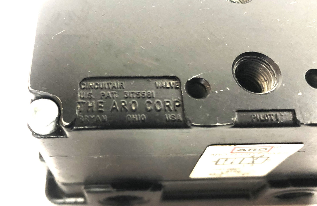 ARO Fluid Power 4-Way Directional Control Valve H212BD NOS