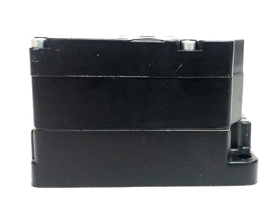 ARO Fluid Power 4-Way Directional Control Valve H212BD NOS