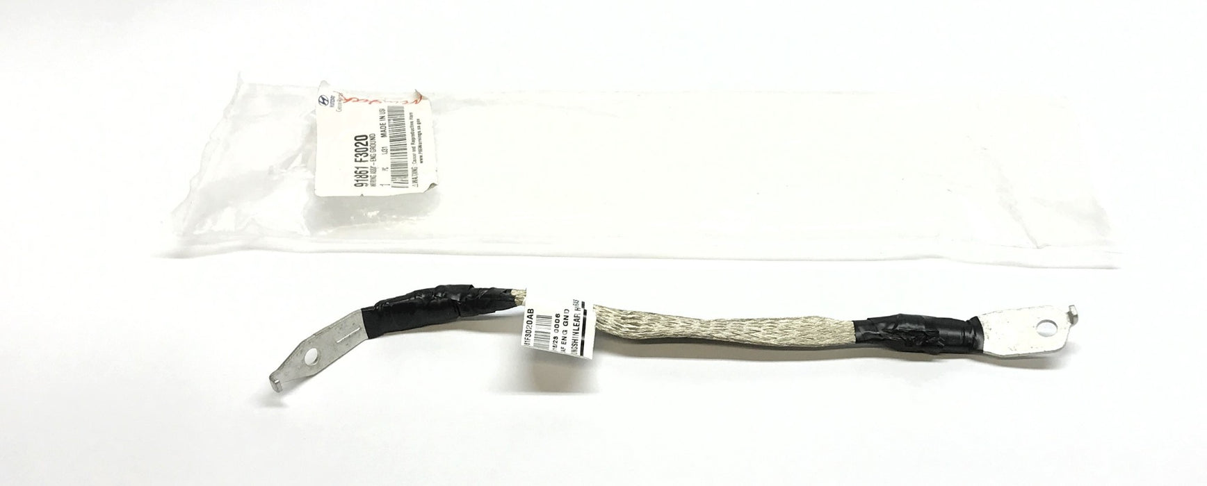 Hyundai Negative Cable Engine Ground 91861 F3020 (91861-F3020) NOS