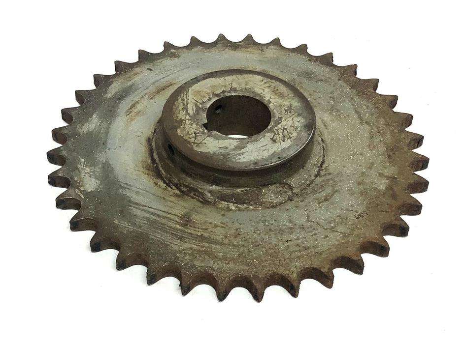 Union Gear 36 Tooth 1.26IN 0.27IN Keyway Bore Roller Chain Sprocket SS-236 USED