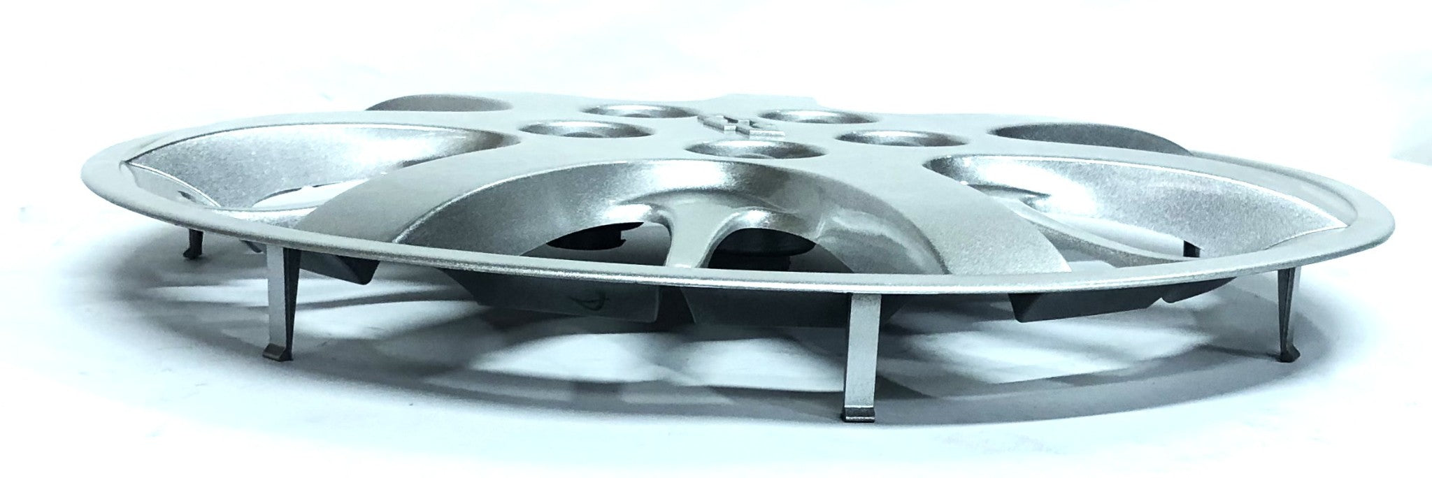 GM 16 Inch Wheel Hub Cap 9596253 NOS