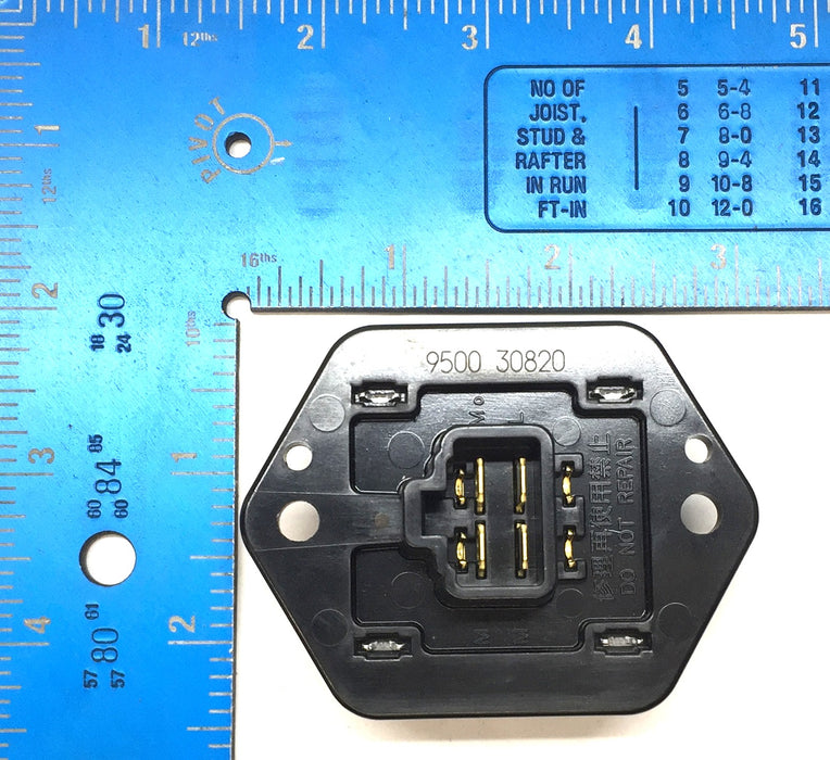 Isuzu HTR D Resistor 97357-912 (950030820) NOS