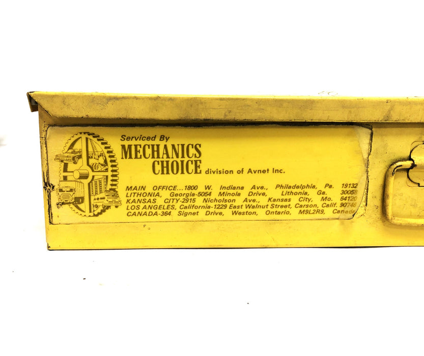 Mechanic's Choice Latching Metal Tool Case With Dividers 18x12x3 Inch USED