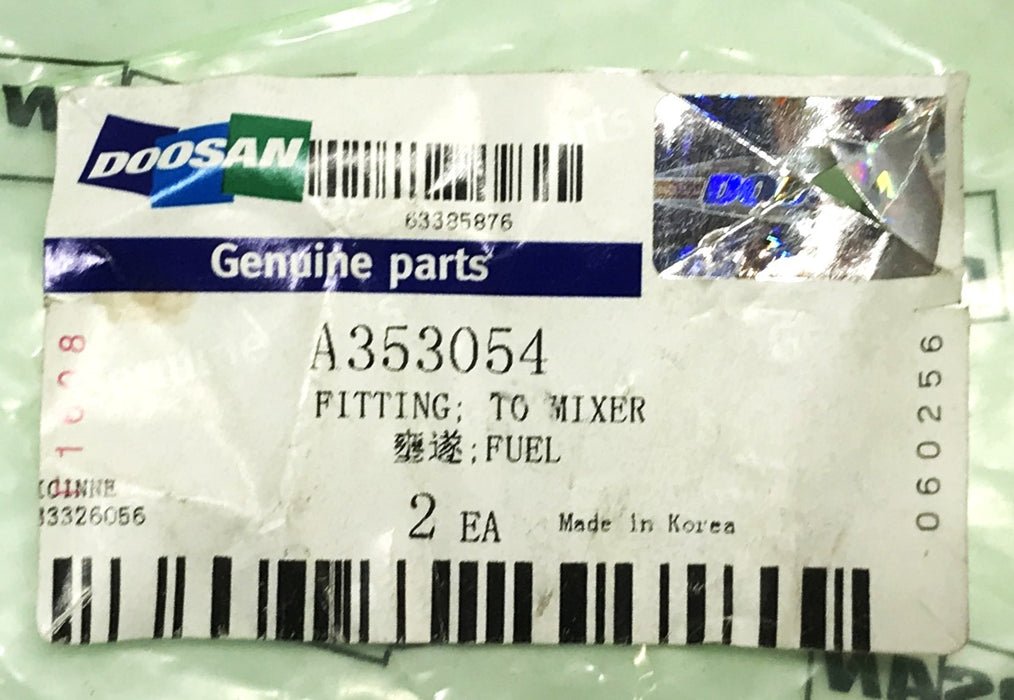 Doosan Daewoo Forklift Fuel Fitting A353054 [Lot of 2] NOS