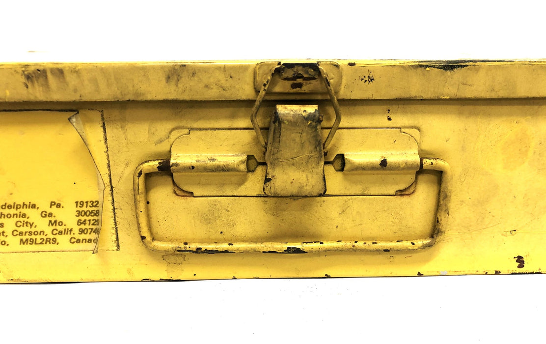 Mechanic's Choice Metal Tool Case With Latch 18x12x3 Inch USED