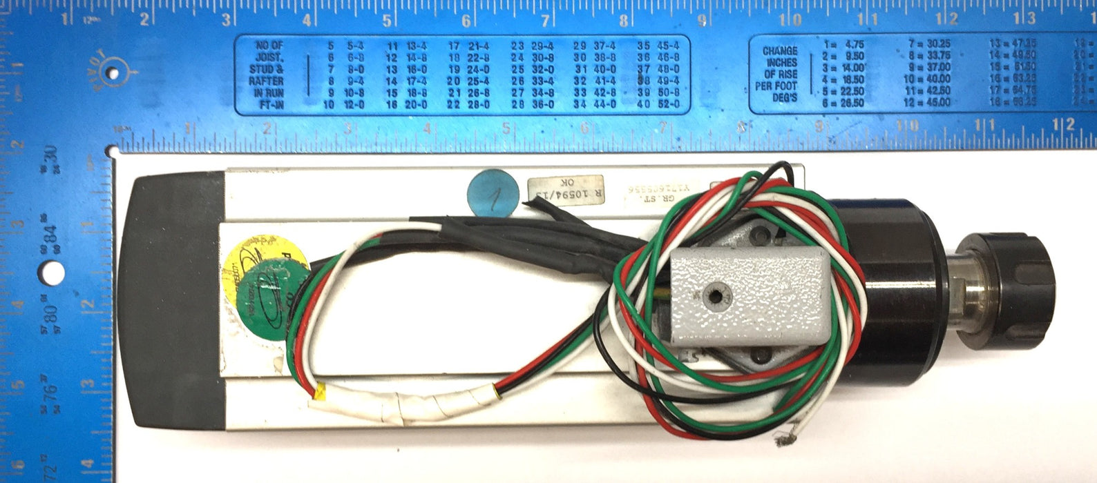 Unbranded Servo Motor with Wire Connector Y6162Y0005 USED