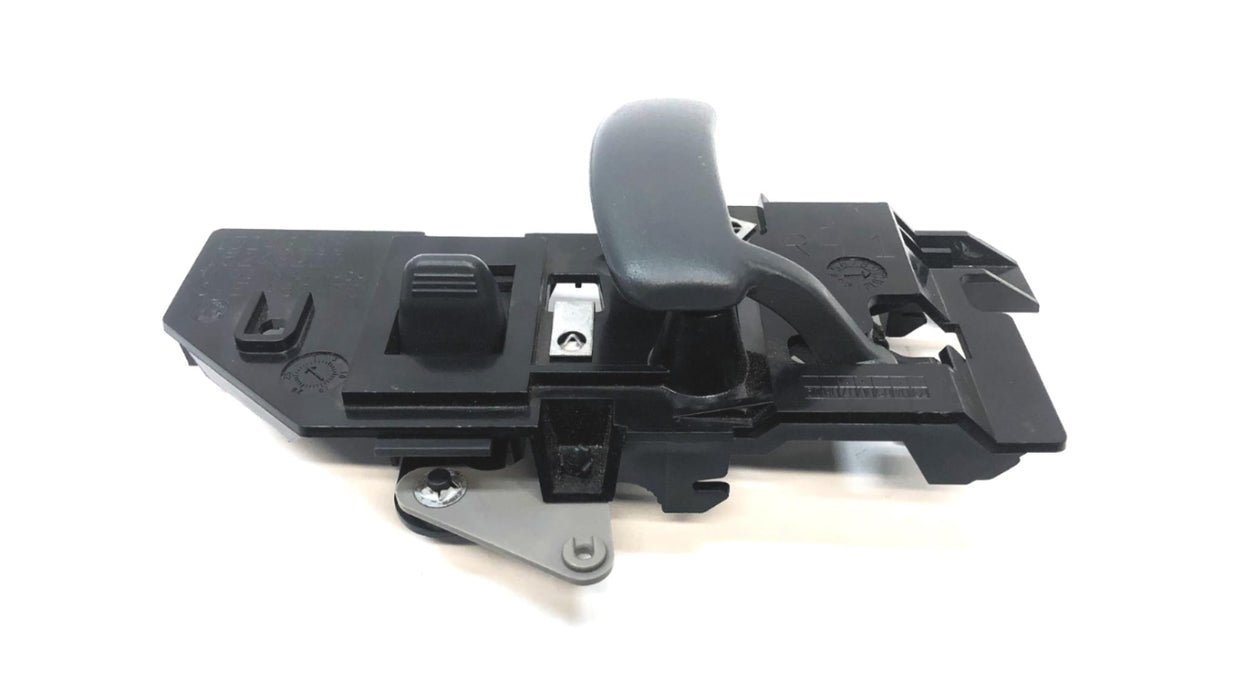 GM General Motors RH1 Side Interior Door Handle 15248218 (15248220) NOS