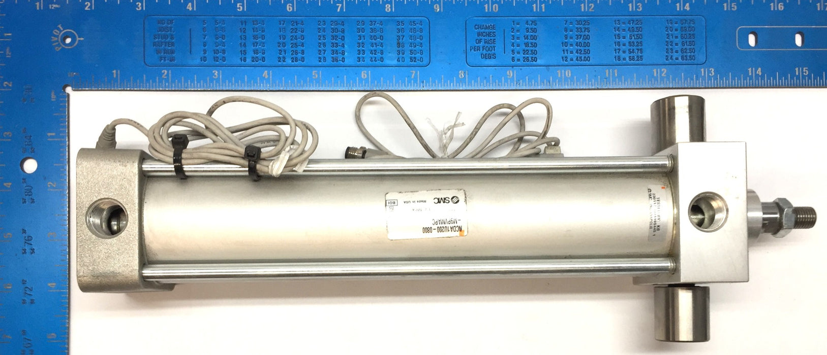 SMC 250 psi/1.7 Mpa Pneumatic Cylinder NCDA1U200-0800 USED