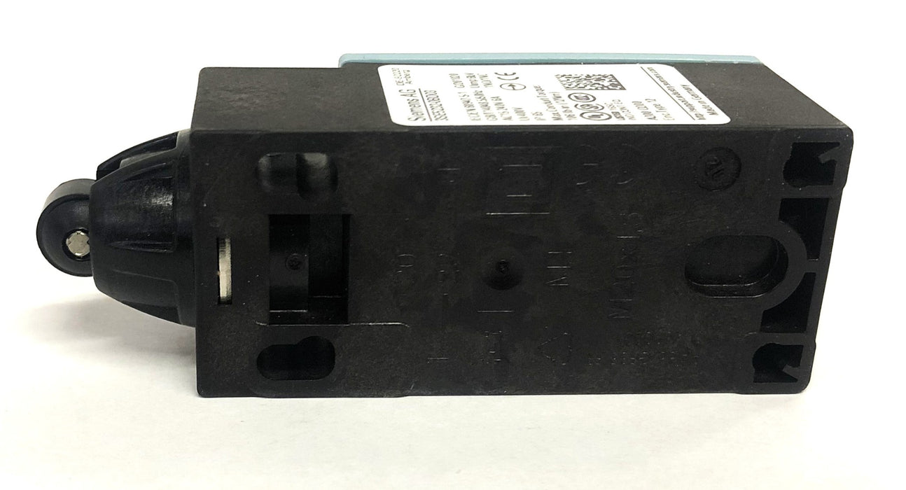 Siemens Roller Plunger Switch 3SE5232-0BD03 NOS