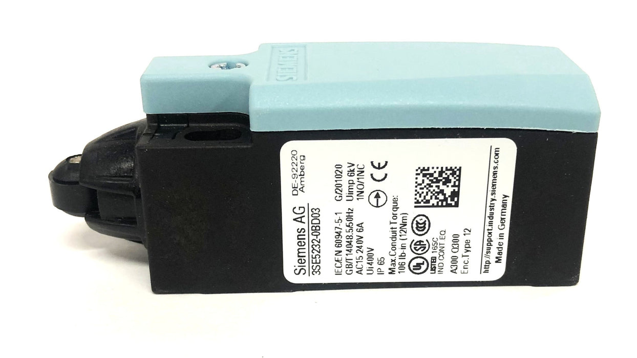 Siemens Roller Plunger Switch 3SE5232-0BD03 NOS
