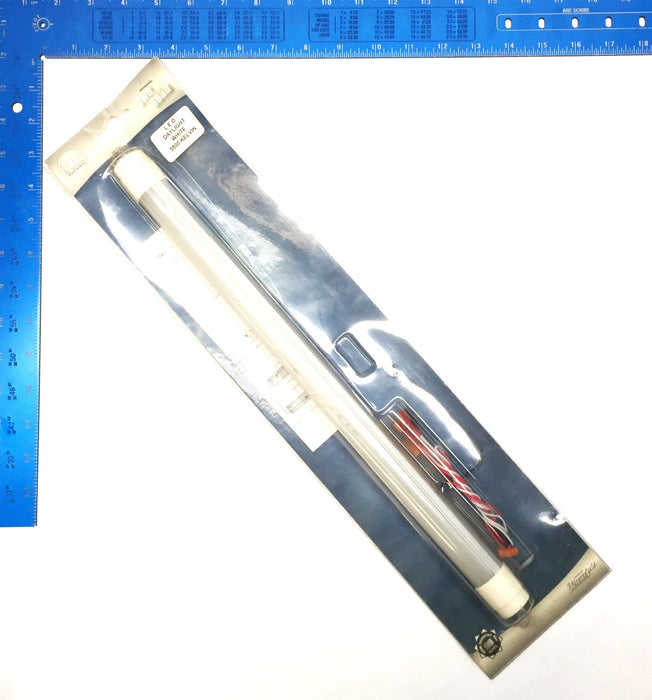 Woody's Accessories White 5500 Kelvin L.E.D Daylight Fixture 556620 NOS