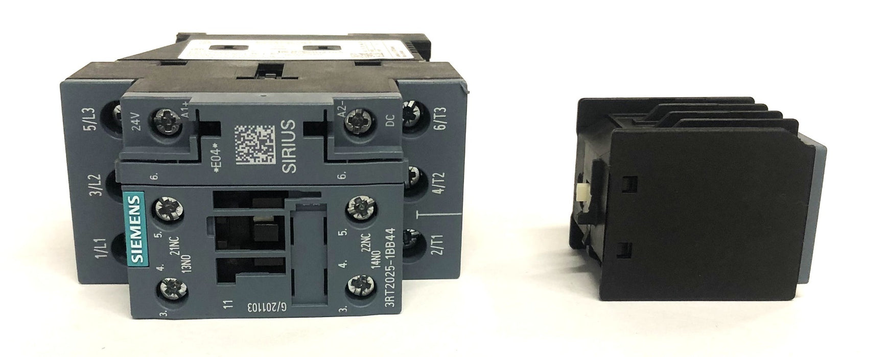 Siemens Power Contactor 3RT2025-1BB44 NOS