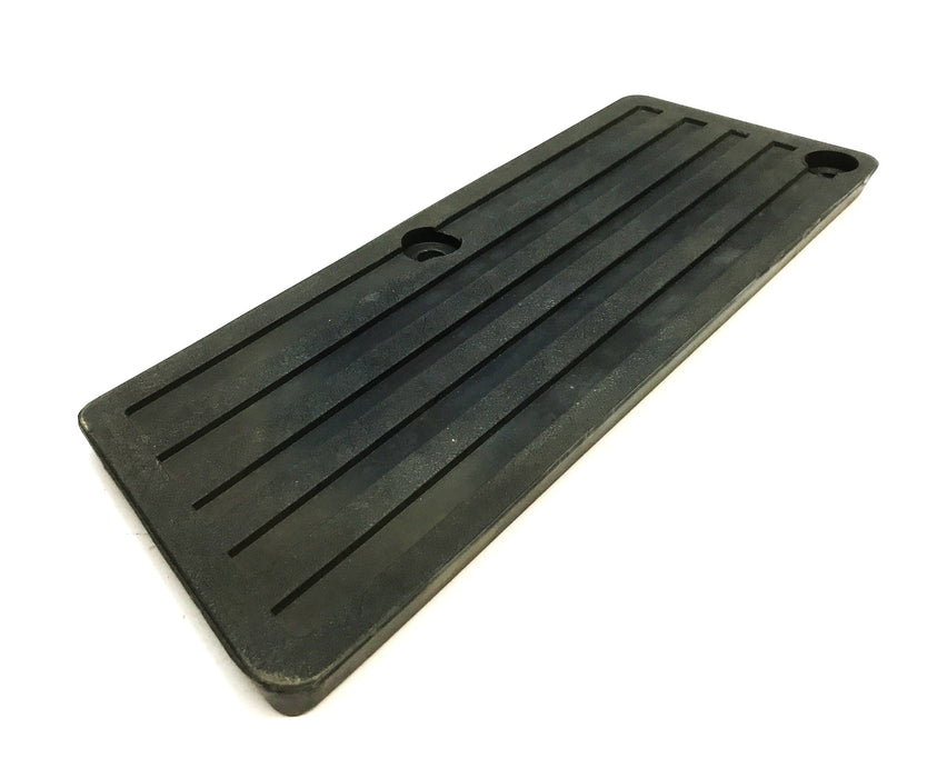Doosan Daewoo Forklift RH Rubber Step A221557 NOS