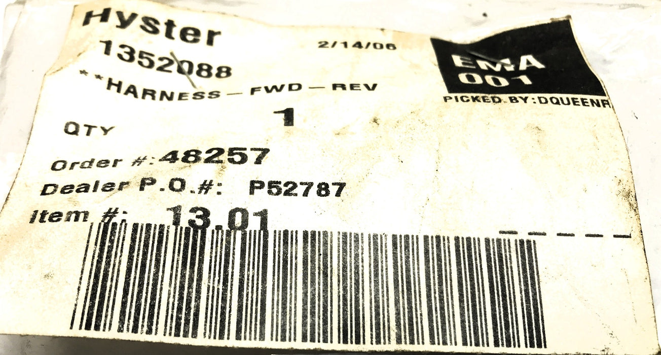 Hyster Harness 1352088 NOS