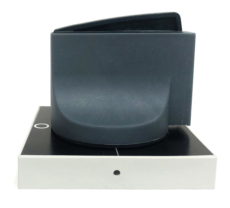 Siemens Handle With Masking Plate 8UC7110-1BB NOS