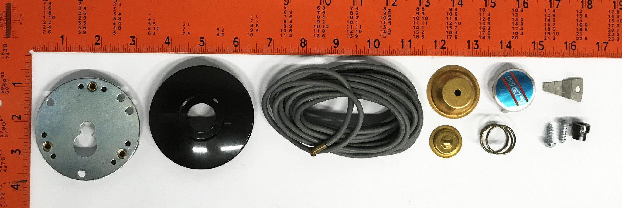 Total Source Horn Button Kit 000-445-2005 NOS