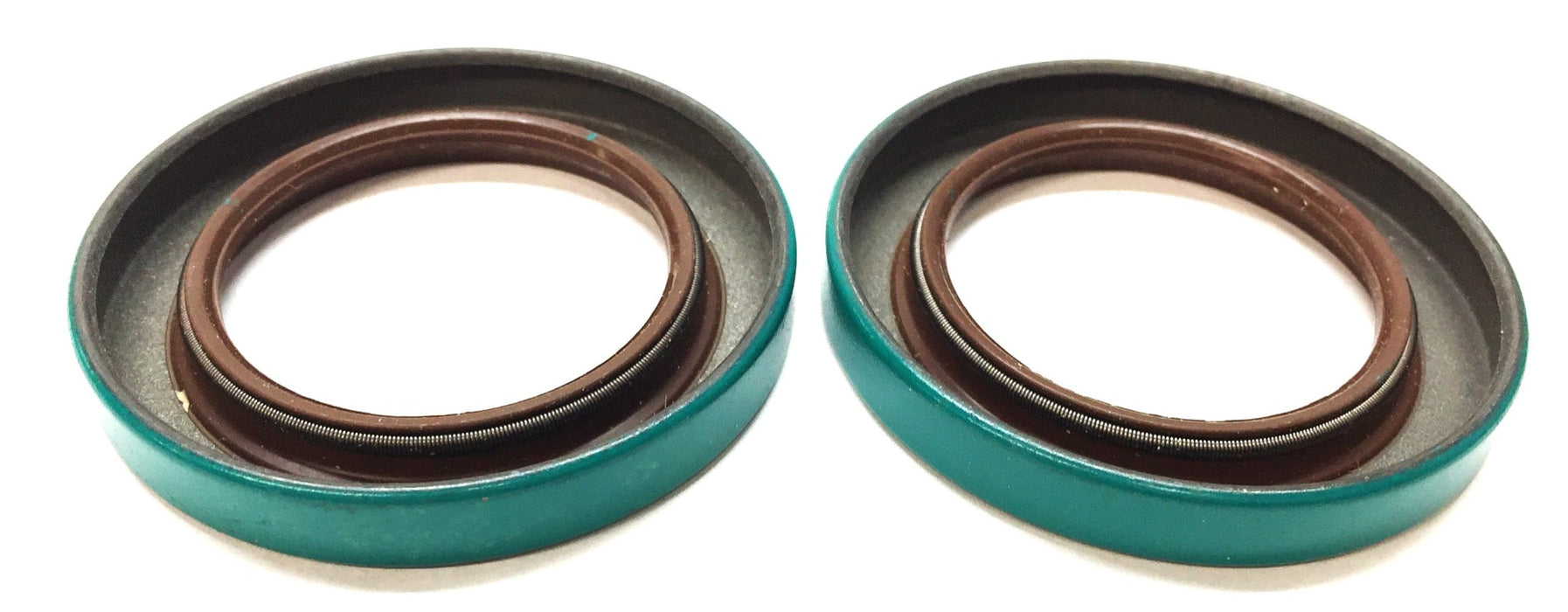 CR Services 37mm x 57mm x 8mm Oil Seal 14940 [Lot of 2] NOS