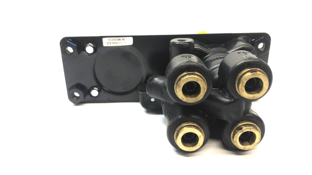 Bendix DC Valve Dash 800620 NOS