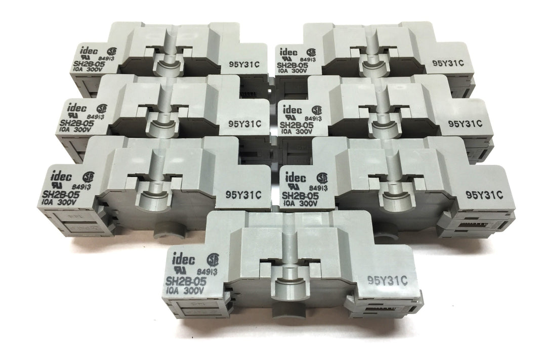 IDEC 300V 8-Pin Relay and Timer Socket Series 2 Relay Base SH2B05 [Lot of 7] NOS