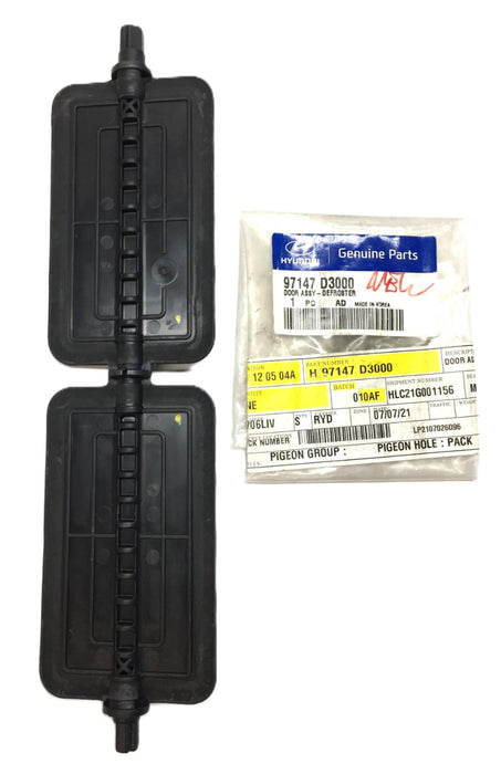 Hyundai Defroster Door Assembly 97147D3000 NOS