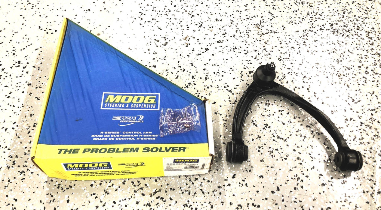 MOOG RH Control Arm & Ball Joint Assembly RK80670 NOS