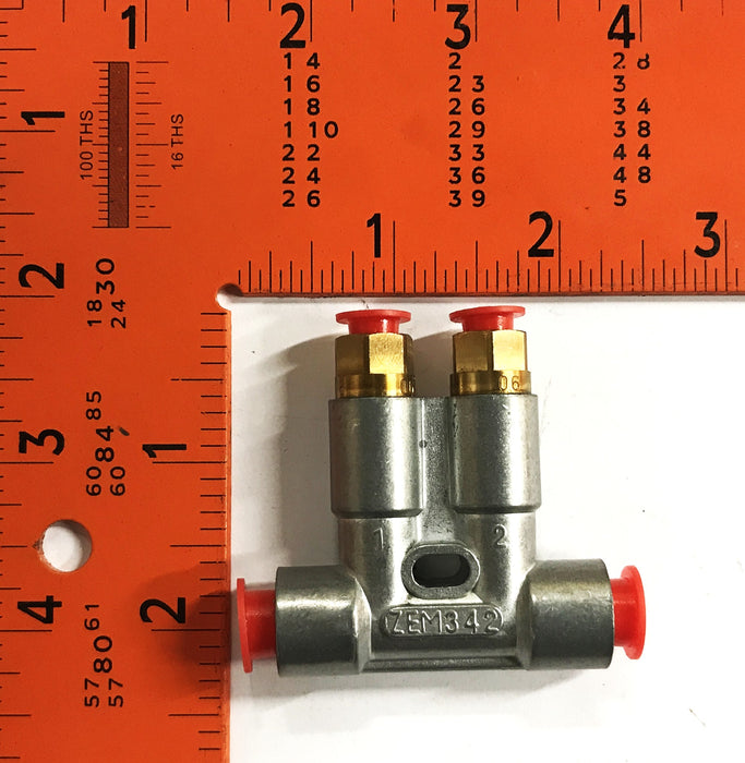 Bijur 2-Outlet Oil Injector Valve ZEM342 NOS