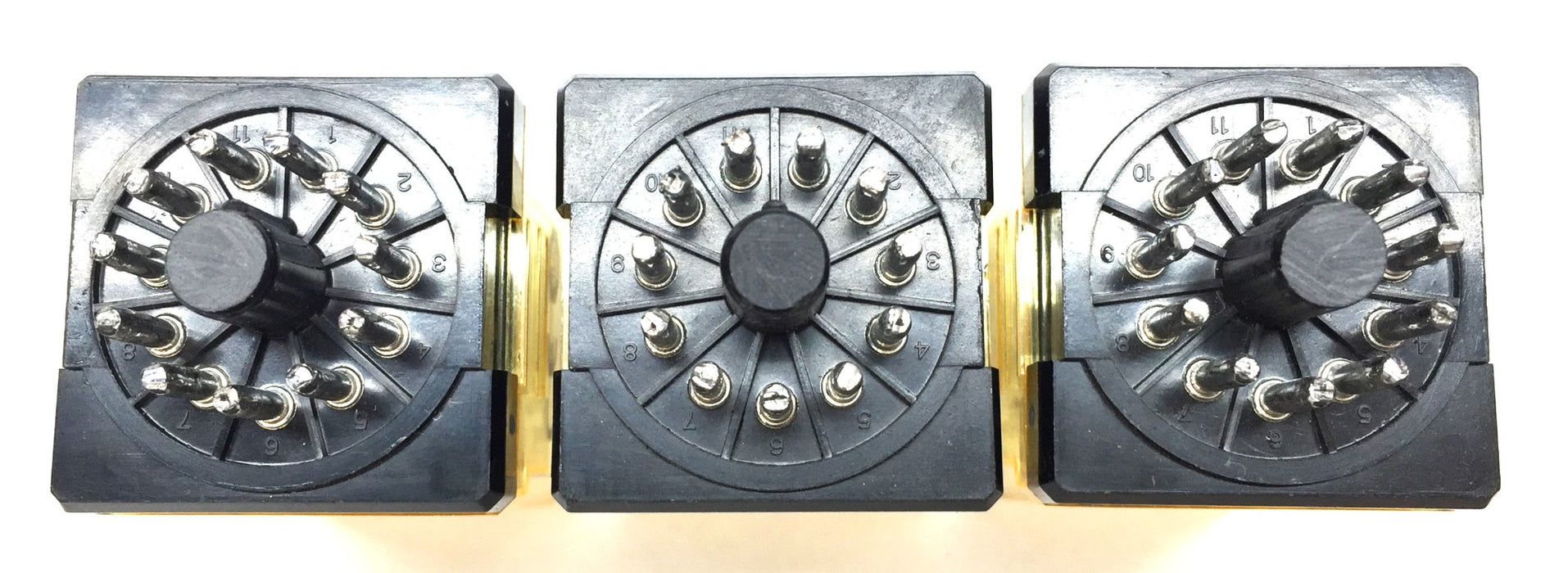 IDEC 120V General Purpose Relay RR3PA-UL [Lot of 3] NOS