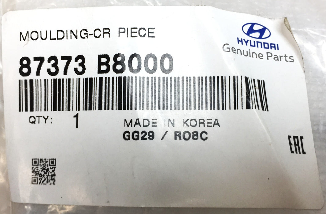 Hyundai Lower Reveal Moulding 87373 B8000 (87373B8000) NOS