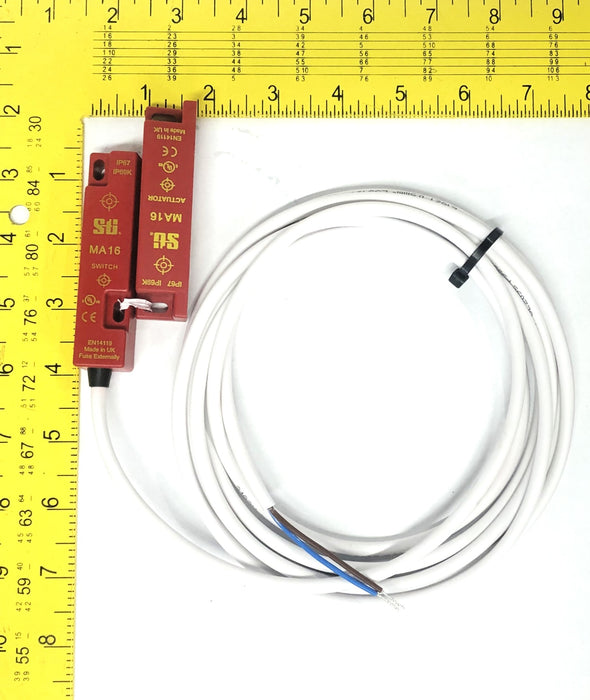 Omron SU MA-16AP10C3 1N/C 3M Pre-Wired Cable 44507-1650 NOS