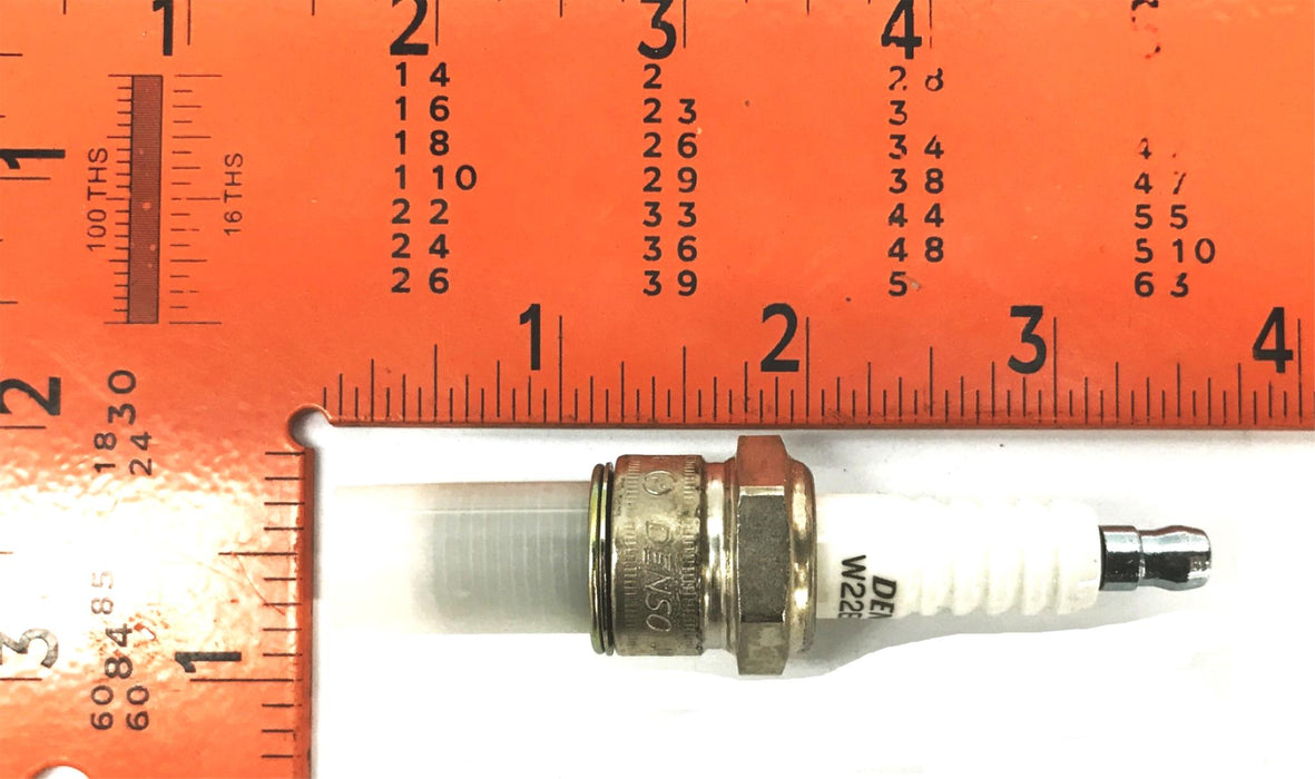 Denso U-Groove Spark Plug W22EPR-U-3088 [Lot of 14] NOS