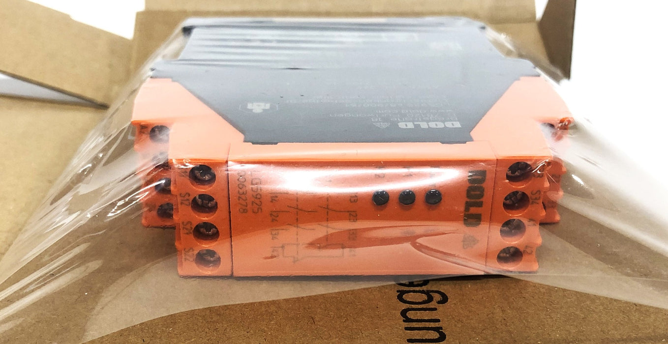 Dold Light curtain Controller LG5925-48-900-61 NOS