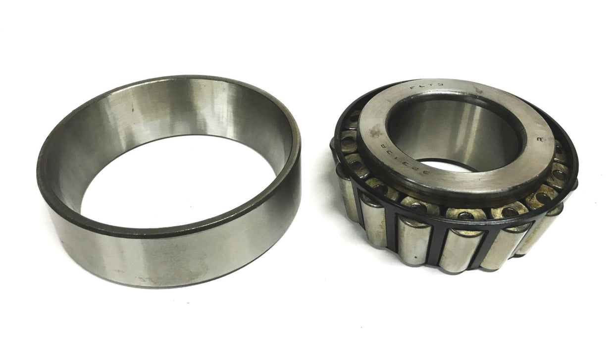 FLT3 Tapered Roller Bearing Cone and Cup 32313A NOS