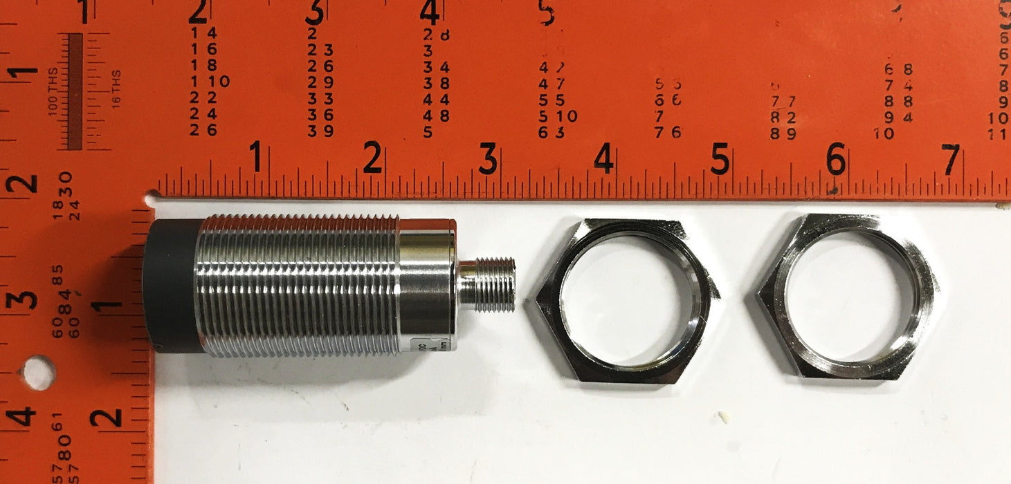 Balluff Proximity Sensor BESM30MG1-PSC40F-S04G NOS