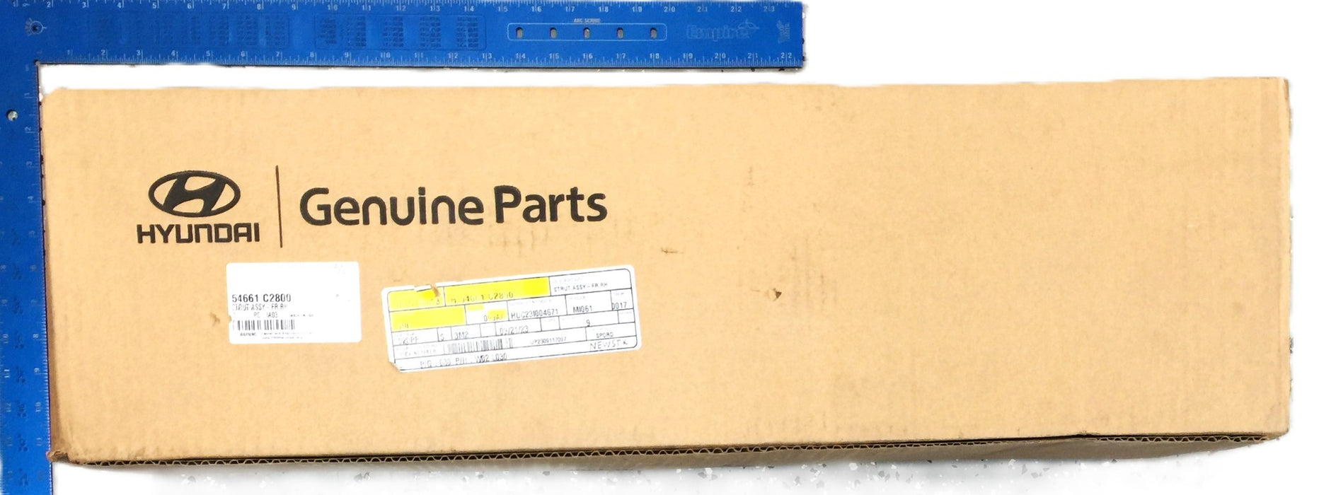 Hyundai Front Right-Hand Strut Assembly (No Spring) 54661 C2800 (54661C2800) NOS