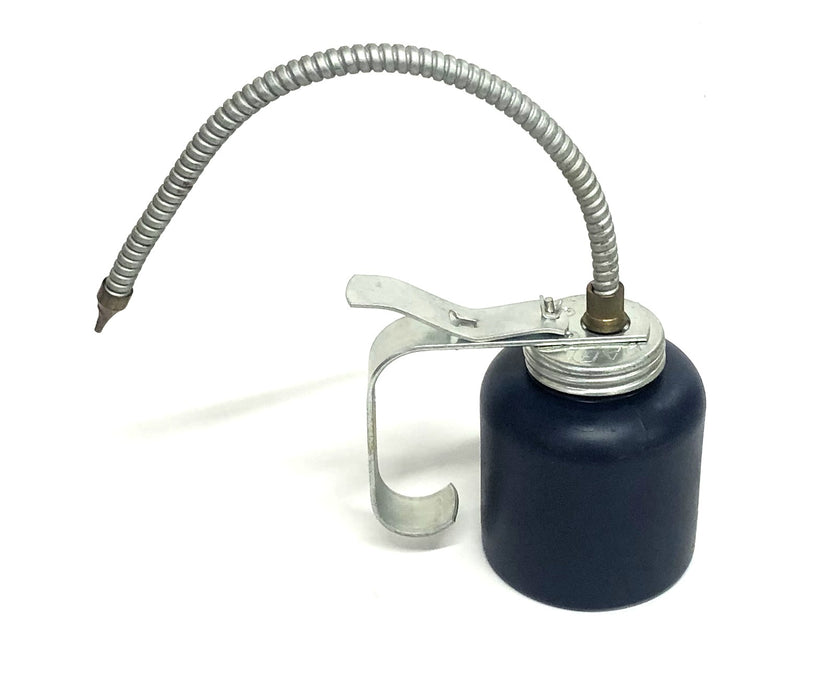 EAGL Vintage Pump Oiler 10oz USED