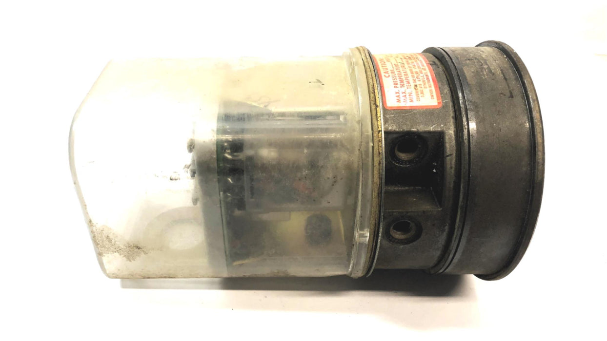 Dwyer Pressure Switch/Gauge ONLY (No Hardware) For CAPP 3Z15C (605624) USED