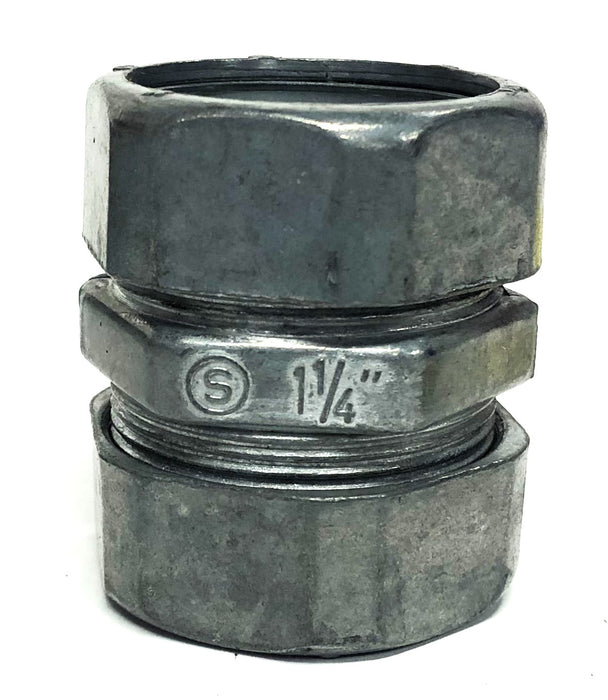 Orbit Box Of 10 1-1/4 Inch EMT Compression Coupling OF614 NOS