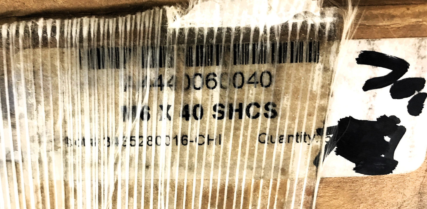 Suburban Bolt Box of (700) M6-1.0 x 40 Alloy Socket Cap Screw A4440060040 NOS