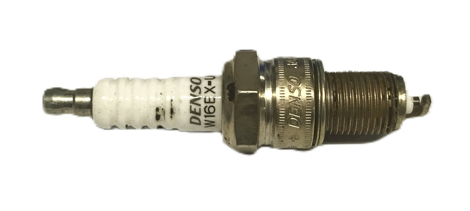 Denso U-Groove Spark Plug W16EX-U-3027 [Lot of 10] NOS