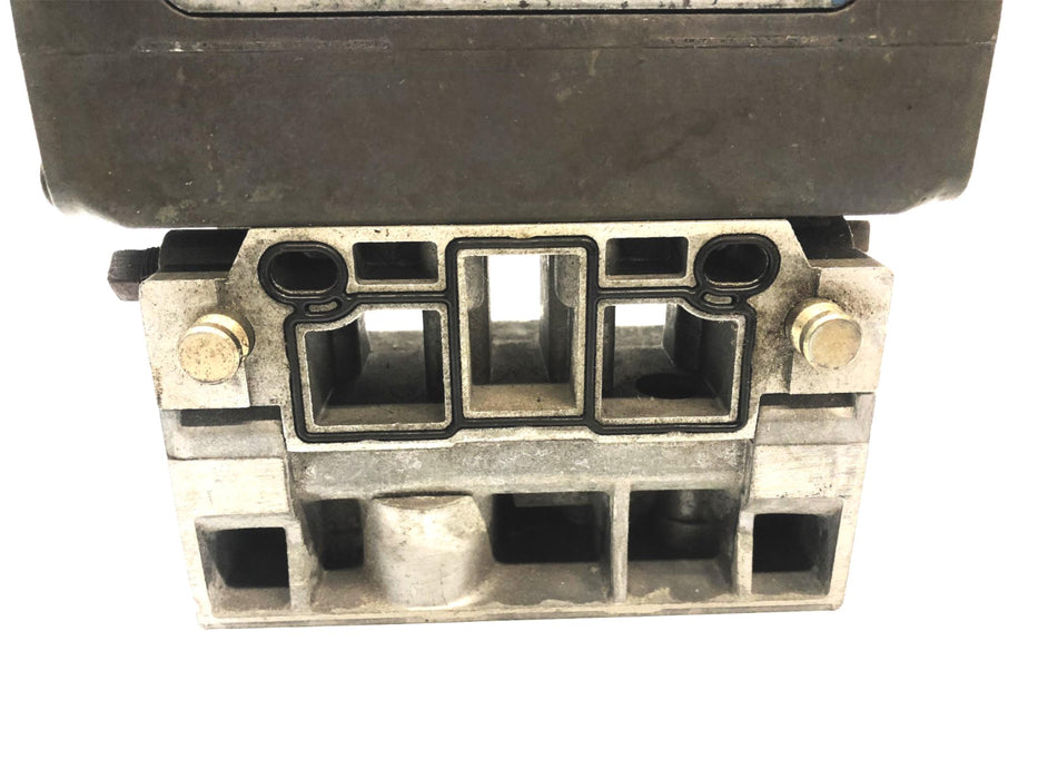 Rexroth Solenoid Directional Valve GS-020062-02424 USED