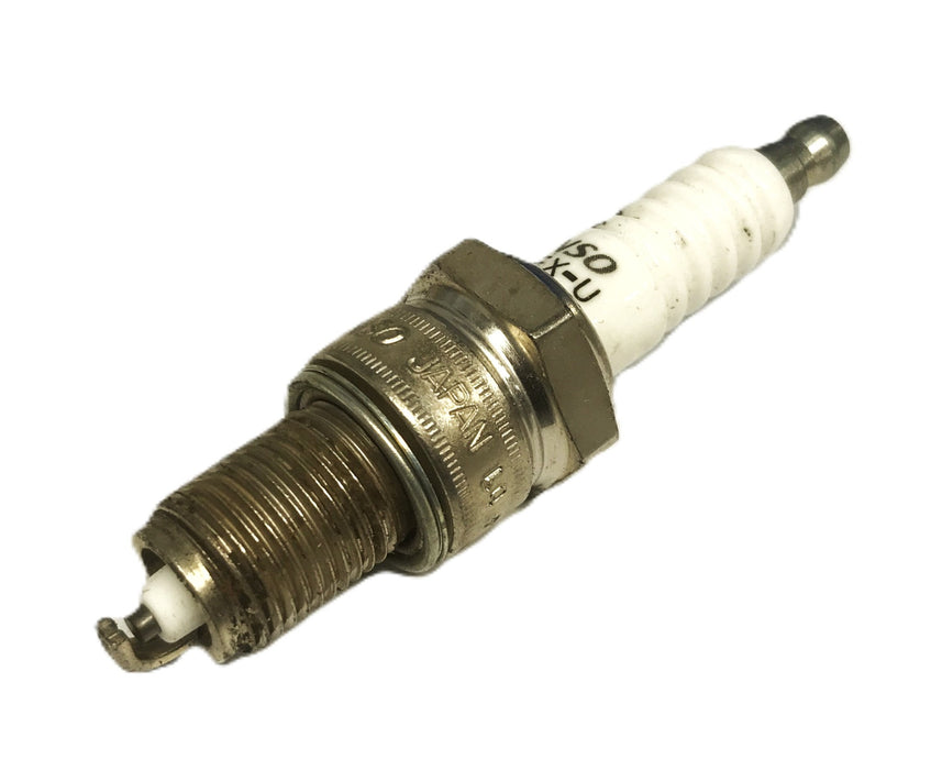 Denso U-Groove Spark Plug W16EX-U-3027 [Lot of 10] NOS