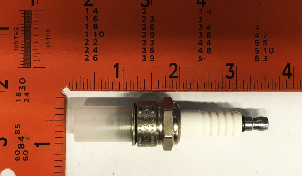 Denso U-Groove Spark Plugs W14-U-6008 [Lot of 9] NOS