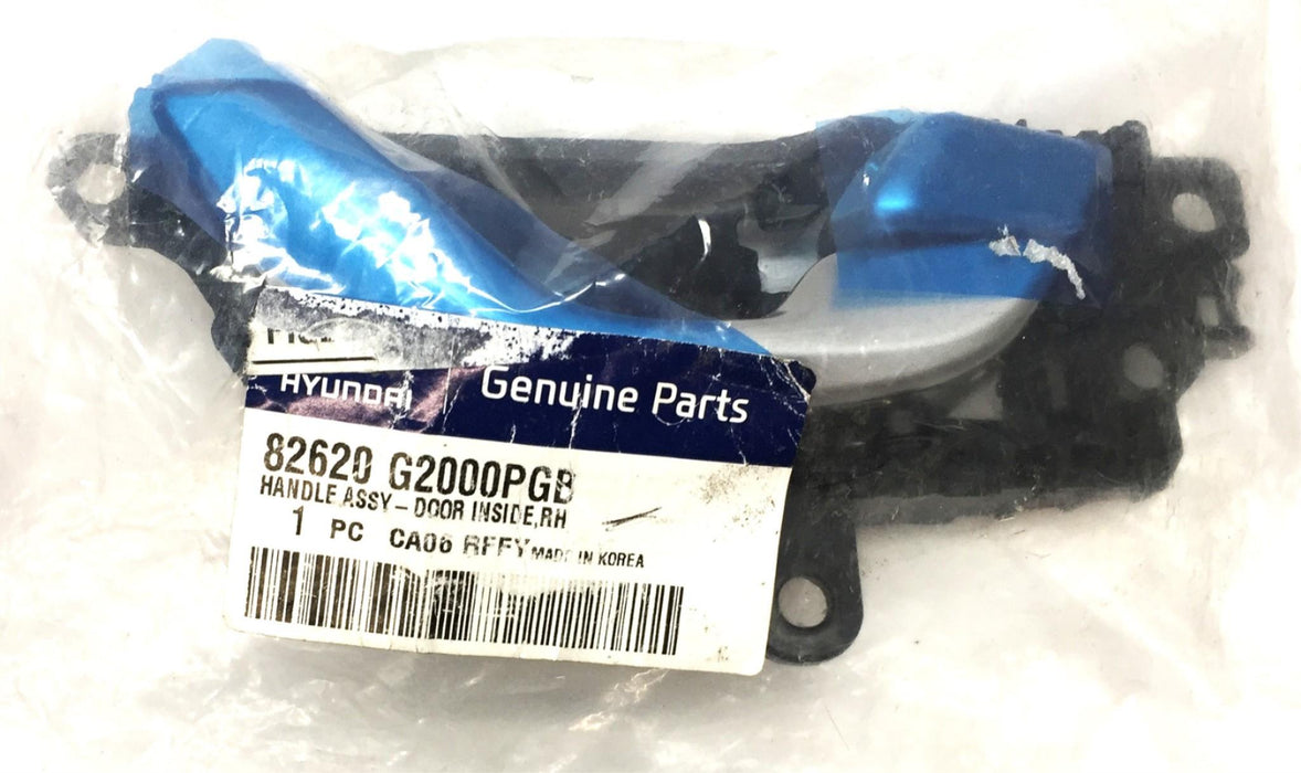 Hyundai Interior Door Handle 82620 G2000PGB NOS