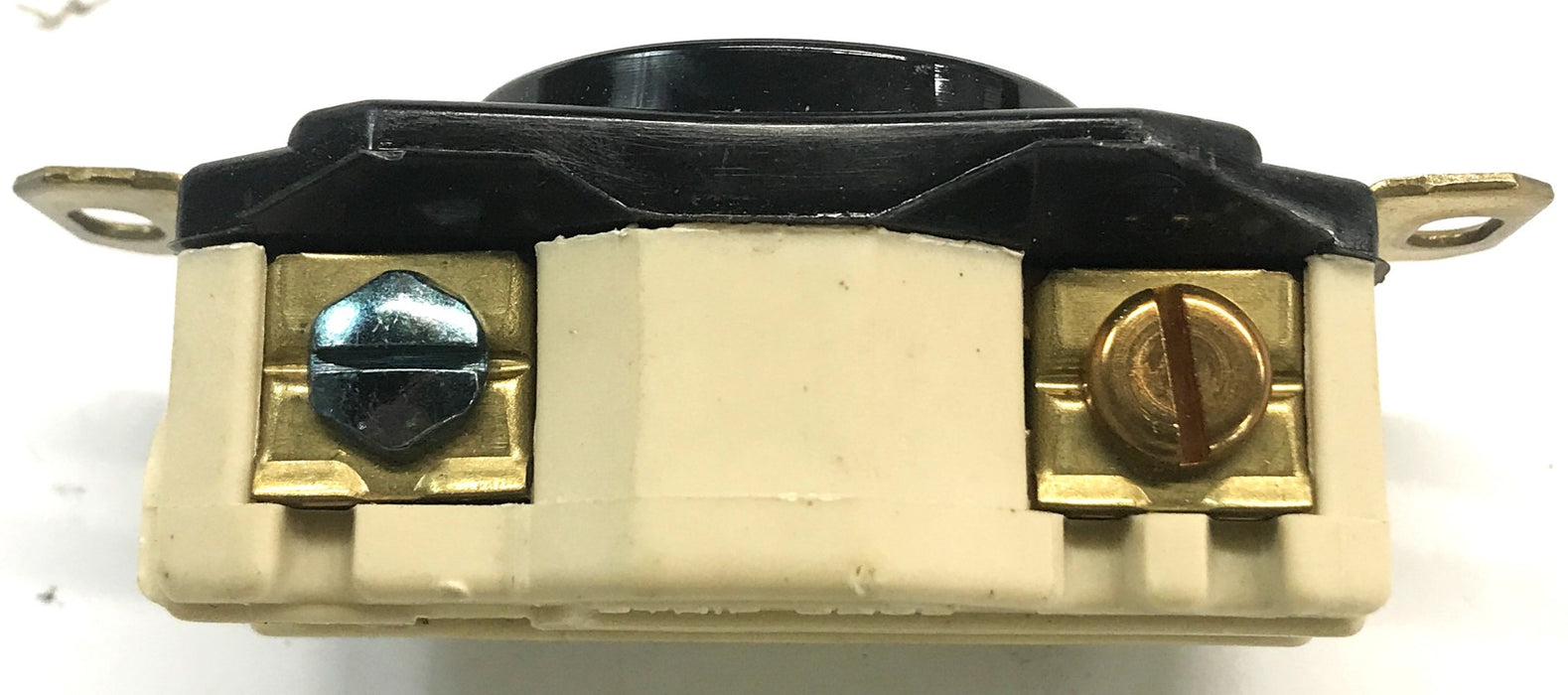 Hubbell 3-Phase Twist-Lock Receptacle HBL2430 NOS