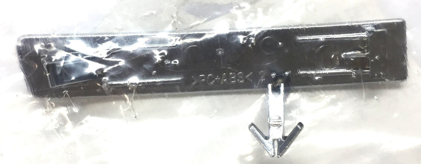 Hyundai Left-Hand Front Door Lock Cap *OEM Sealed* 82652 S8100 NOS