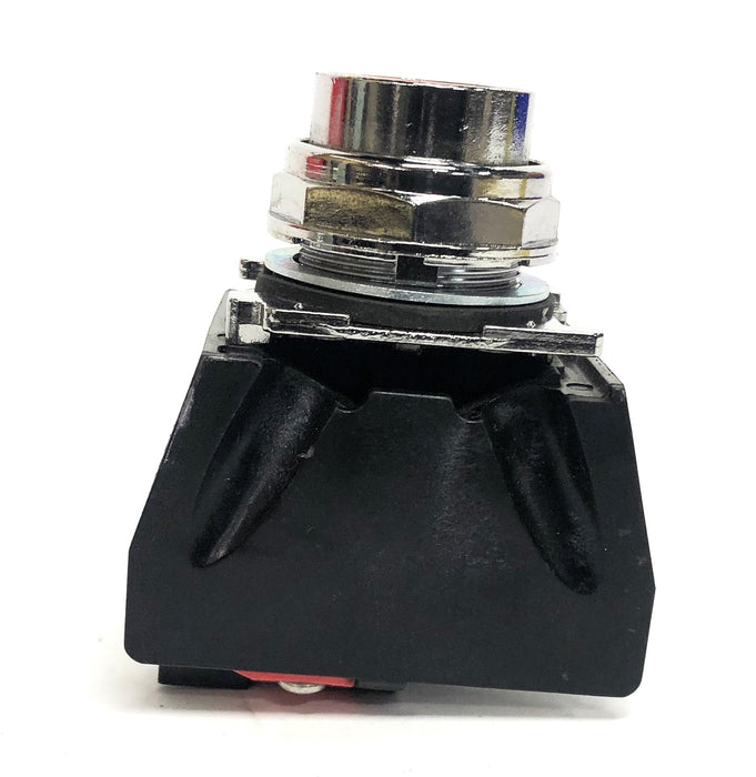 Eaton Series A1 10250T/E34 Pushbutton Mounting Adapter 10250TD2 NOS
