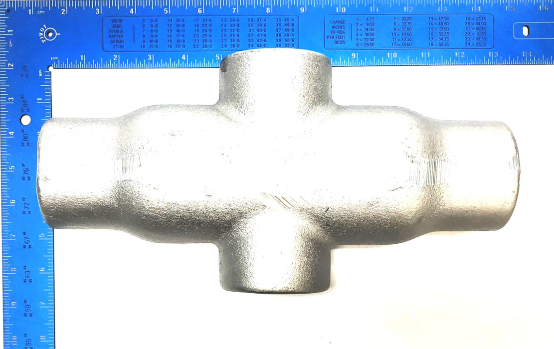 Eaton 2" Conduit Outlet Body X68 NOS